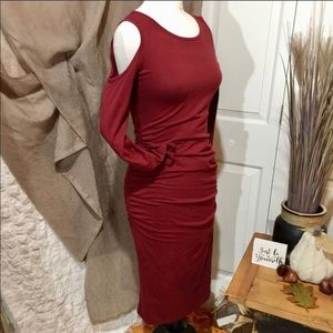 Raunched-Fitted Cold Shoulder Long Sleeve Bodycon